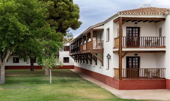 Parador de Albacete Exterior