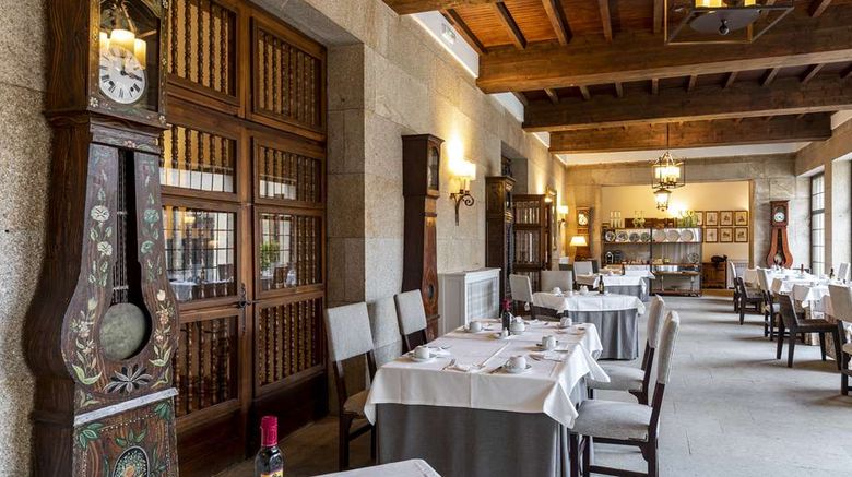 <b>Parador de Baiona Restaurant</b>. Images powered by <a href="https://iceportal.shijigroup.com/" title="IcePortal" target="_blank">IcePortal</a>.