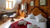 <b>Parador de Bielsa Suite</b>. Images powered by <a href="https://iceportal.shijigroup.com/" title="IcePortal" target="_blank">IcePortal</a>.