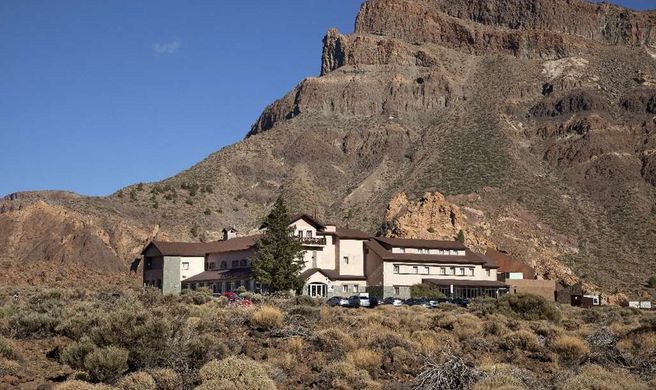 Parador de Canadas del Teide Exterior
