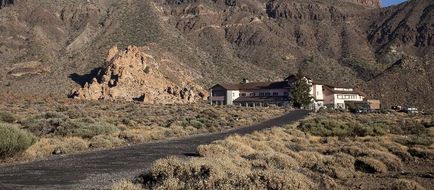 Parador de Canadas del Teide Exterior