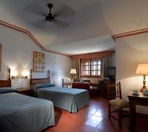 Parador de Cazorla Room