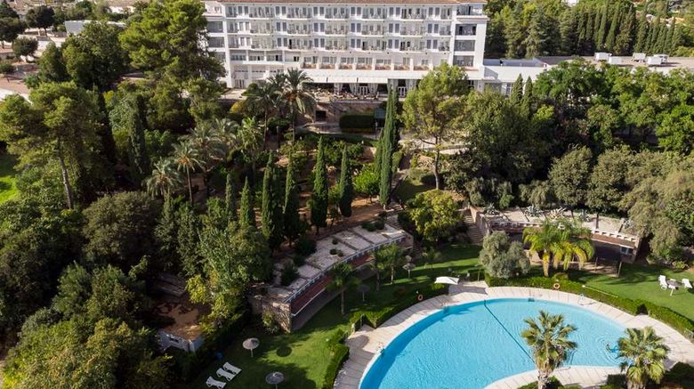 <b>Parador de Cordoba Exterior</b>. Images powered by <a href="https://iceportal.shijigroup.com/" title="IcePortal" target="_blank">IcePortal</a>.