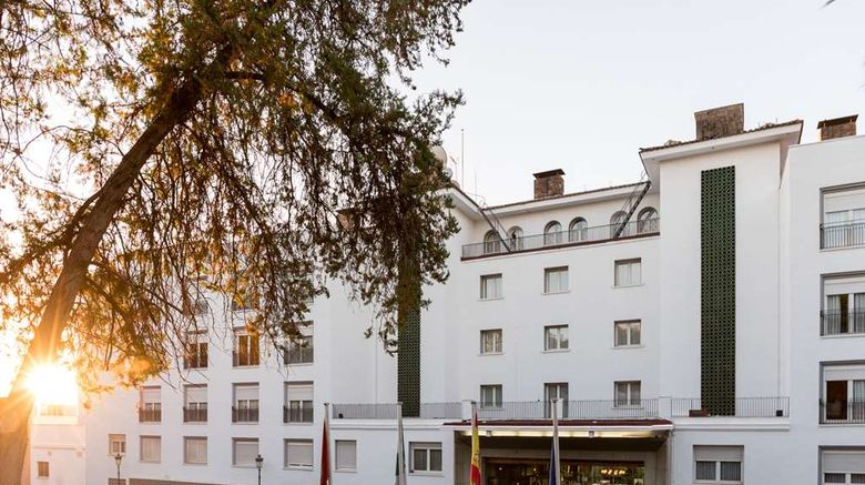<b>Parador de Cordoba Exterior</b>. Images powered by <a href="https://iceportal.shijigroup.com/" title="IcePortal" target="_blank">IcePortal</a>.