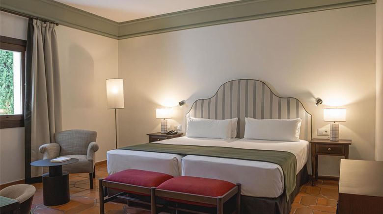 <b>Parador de Cuenca Room</b>. Images powered by <a href="https://iceportal.shijigroup.com/" title="IcePortal" target="_blank">IcePortal</a>.