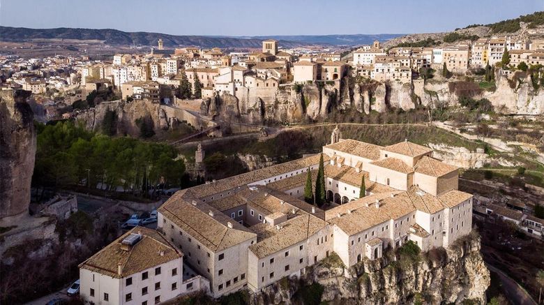 <b>Parador de Cuenca Exterior</b>. Images powered by <a href="https://iceportal.shijigroup.com/" title="IcePortal" target="_blank">IcePortal</a>.