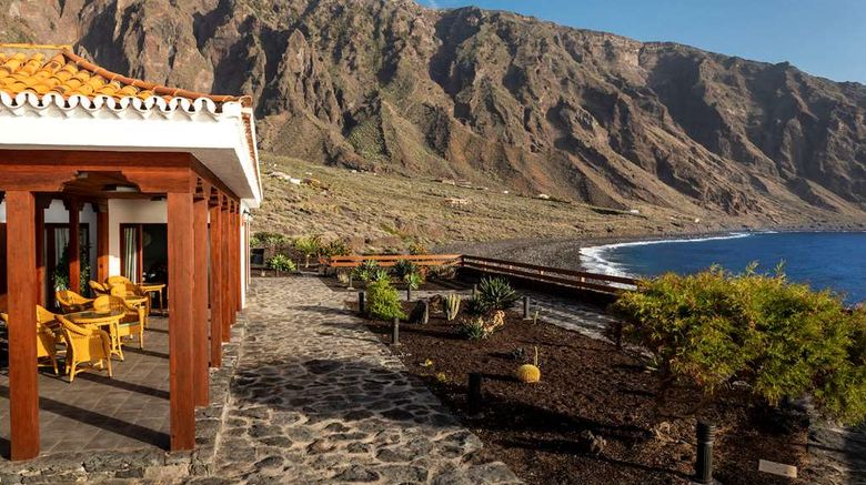 <b>Parador del Hierro Restaurant</b>. Images powered by <a href="https://iceportal.shijigroup.com/" title="IcePortal" target="_blank">IcePortal</a>.