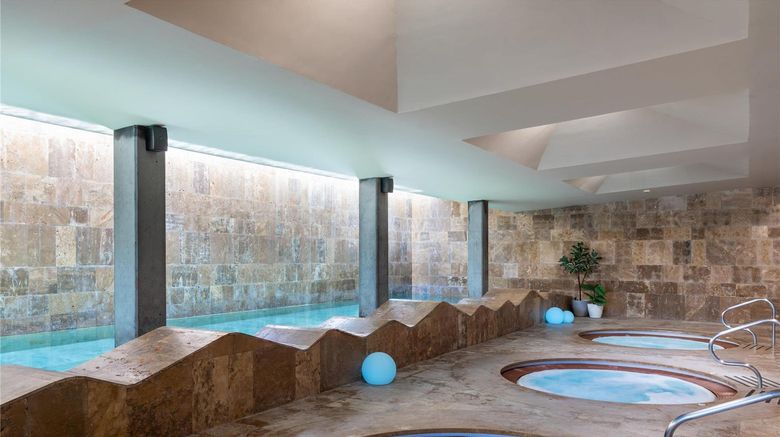 <b>Parador de El Saler Spa</b>. Images powered by <a href="https://iceportal.shijigroup.com/" title="IcePortal" target="_blank">IcePortal</a>.