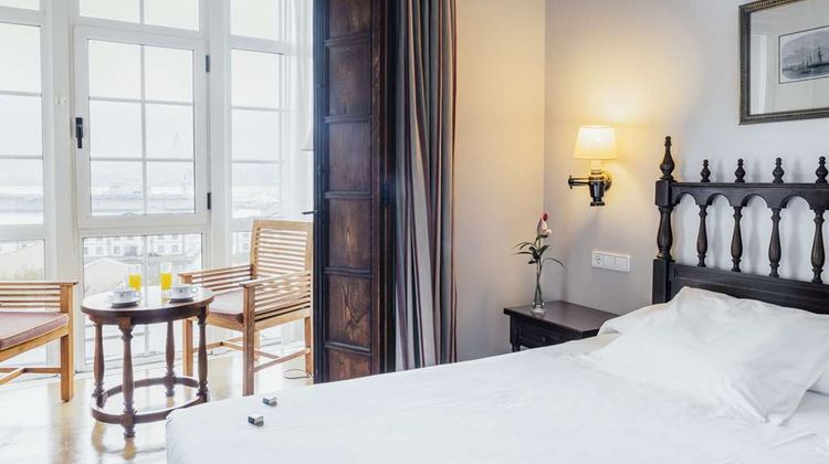 Parador de Ferrol Room