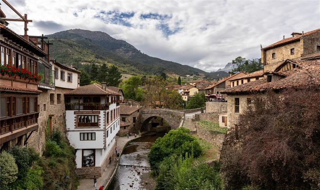Parador de Fuente De Exterior