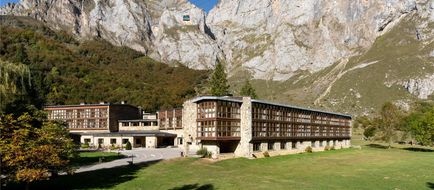 Parador de Fuente De Exterior