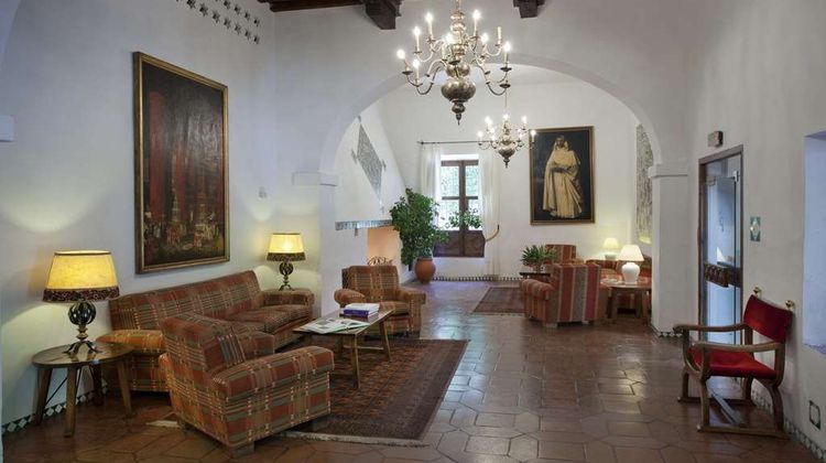 Parador de Guadalupe Lobby