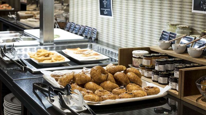 <b>Parador de la Seu d'Urgell Restaurant</b>. Images powered by <a href="https://iceportal.shijigroup.com/" title="IcePortal" target="_blank">IcePortal</a>.