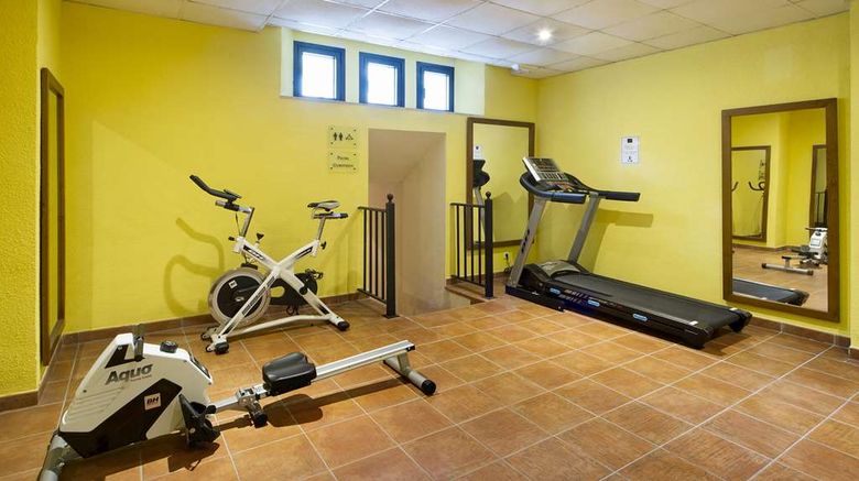 <b>Parador De Limpias Health</b>. Images powered by <a href="https://iceportal.shijigroup.com/" title="IcePortal" target="_blank">IcePortal</a>.