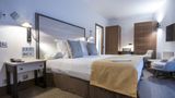 Parador de Lleida Room