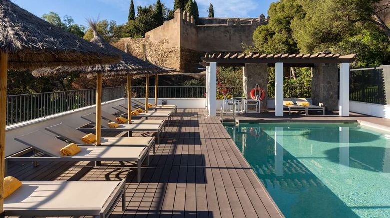 <b>Parador de Malaga Gibralfaro Pool</b>. Images powered by <a href="https://iceportal.shijigroup.com/" title="IcePortal" target="_blank">IcePortal</a>.