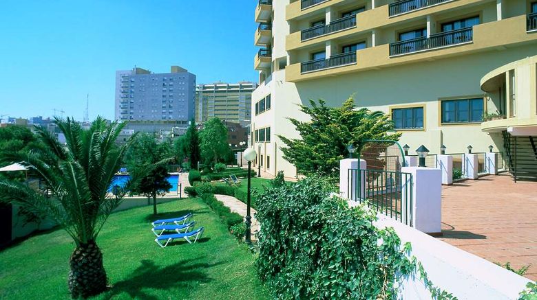 <b>Parador de Melilla Exterior</b>. Images powered by <a href="https://iceportal.shijigroup.com/" title="IcePortal" target="_blank">IcePortal</a>.