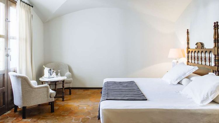 Parador de Merida Room