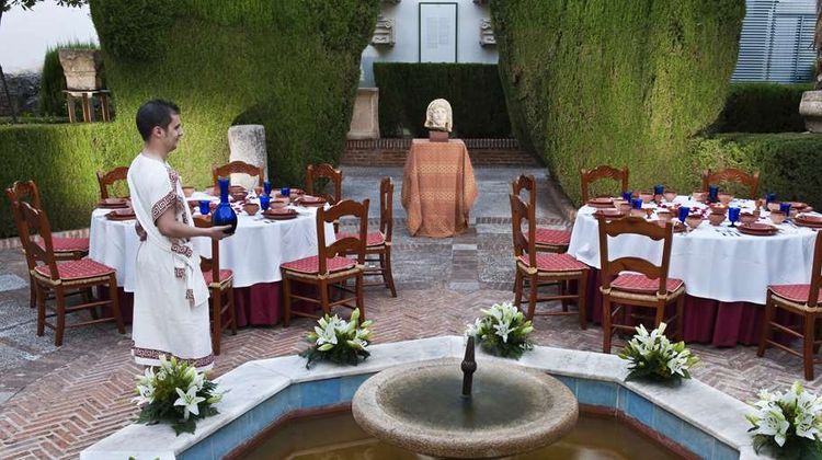 Parador de Merida Exterior