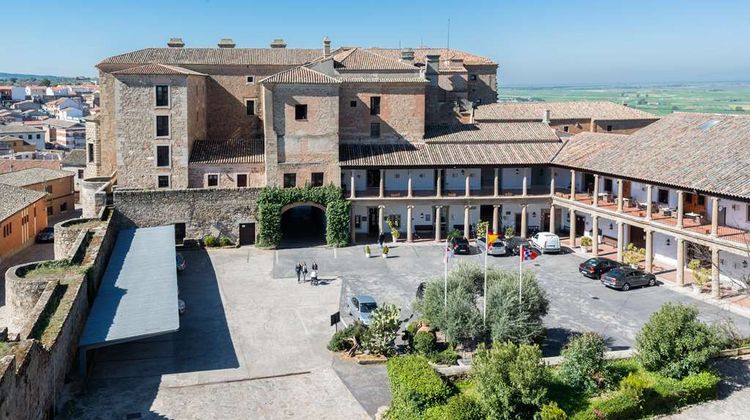 Parador de Oropesa Exterior