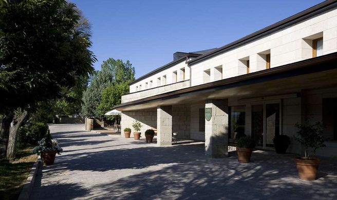 Parador de Puebla de Sanabria Exterior