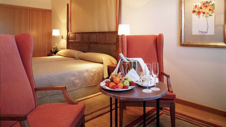 Parador de Salamanca Room