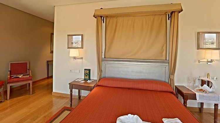 Parador de Salamanca Suite
