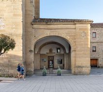 Parador de Sto Domingo Bernardo Fresneda Exterior