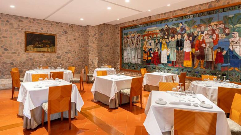 <b>Parador de Santo Domingo de la Calzada Restaurant</b>. Images powered by <a href="https://iceportal.shijigroup.com/" title="IcePortal" target="_blank">IcePortal</a>.