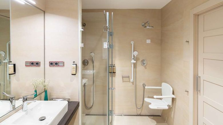 <b>Parador de Santo Domingo de la Calzada Room</b>. Images powered by <a href="https://iceportal.shijigroup.com/" title="IcePortal" target="_blank">IcePortal</a>.