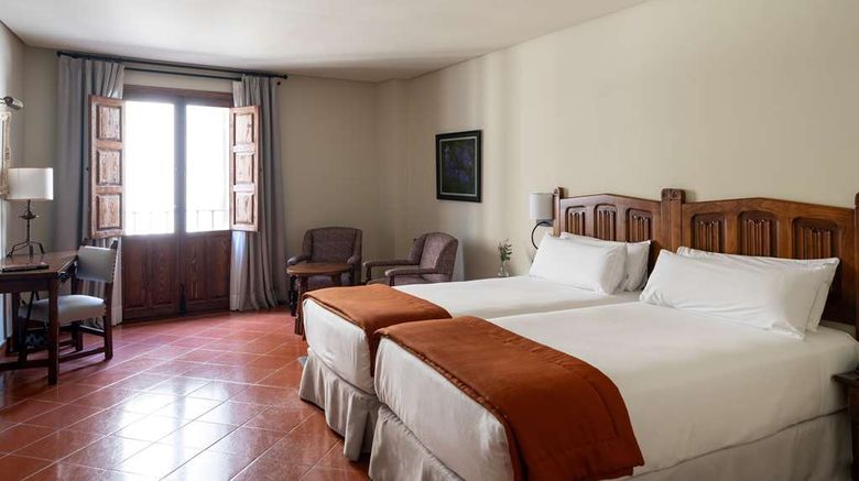 <b>Parador de Santo Domingo de la Calzada Room</b>. Images powered by <a href="https://iceportal.shijigroup.com/" title="IcePortal" target="_blank">IcePortal</a>.