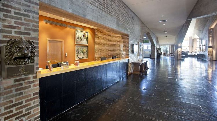 Parador de Segovia Lobby
