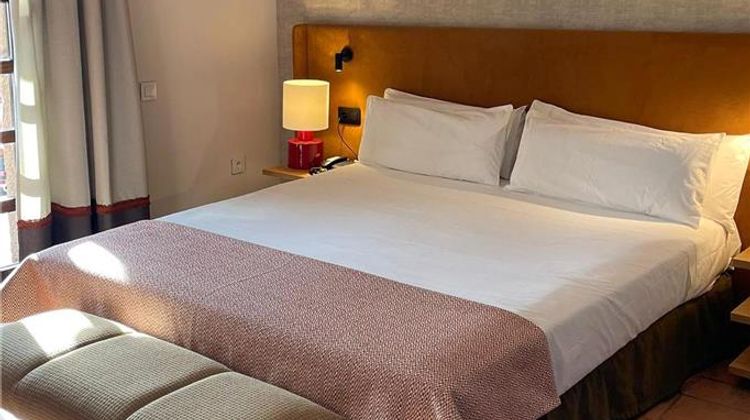 Parador de Siguenza Room