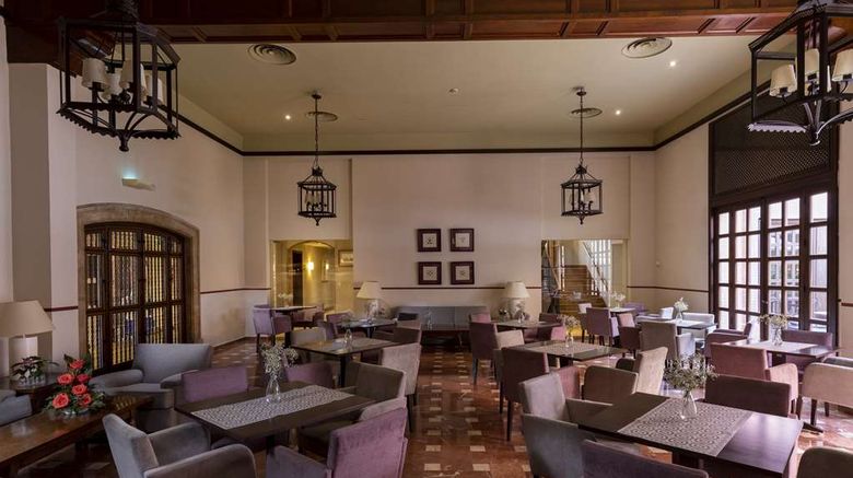 <b>Parador de Tordesillas Restaurant</b>. Images powered by <a href="https://iceportal.shijigroup.com/" title="IcePortal" target="_blank">IcePortal</a>.