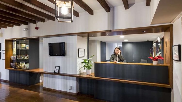 Parador de Tortosa Lobby