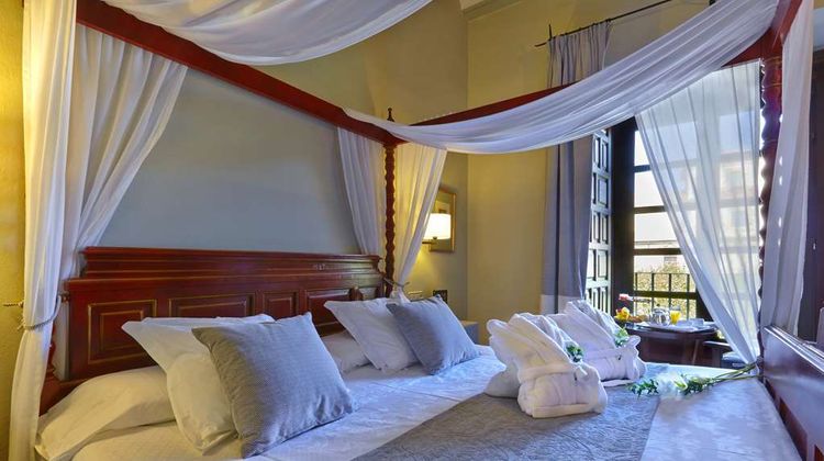 Parador de Zamora Room