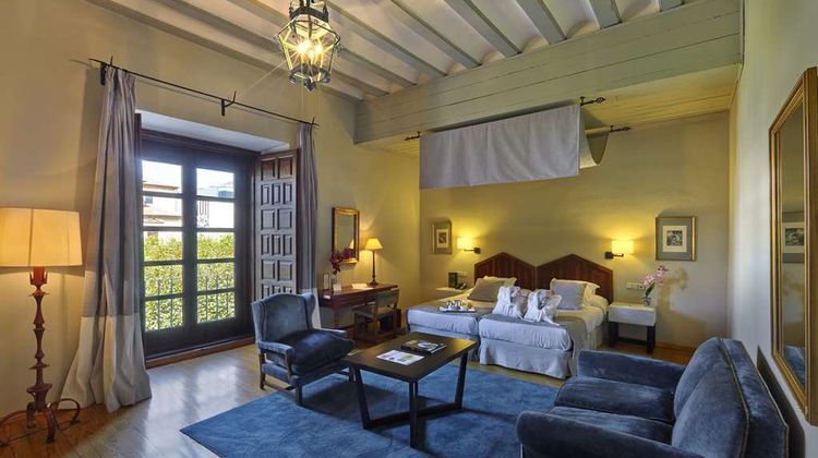 Parador de Zamora Room