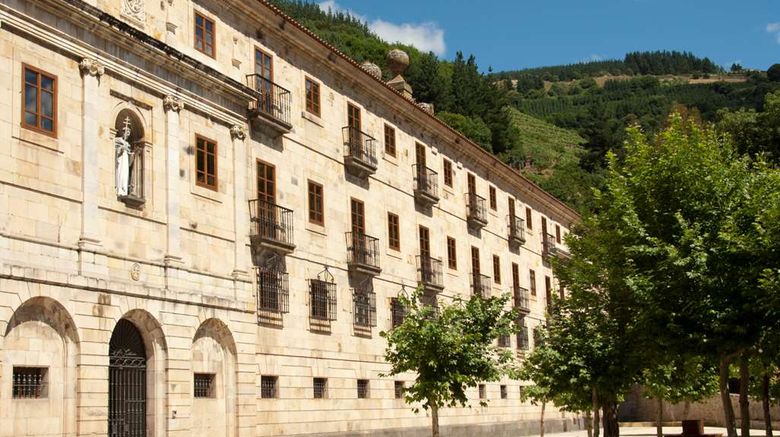 <b>Parador Monasterio de Corias Exterior</b>. Images powered by <a href="https://iceportal.shijigroup.com/" title="IcePortal" target="_blank">IcePortal</a>.