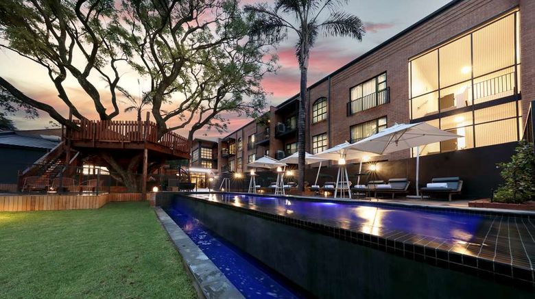 <b>Hyatt House Johannesburg Sandton Pool</b>. Images powered by <a href="https://iceportal.shijigroup.com/" title="IcePortal" target="_blank">IcePortal</a>.
