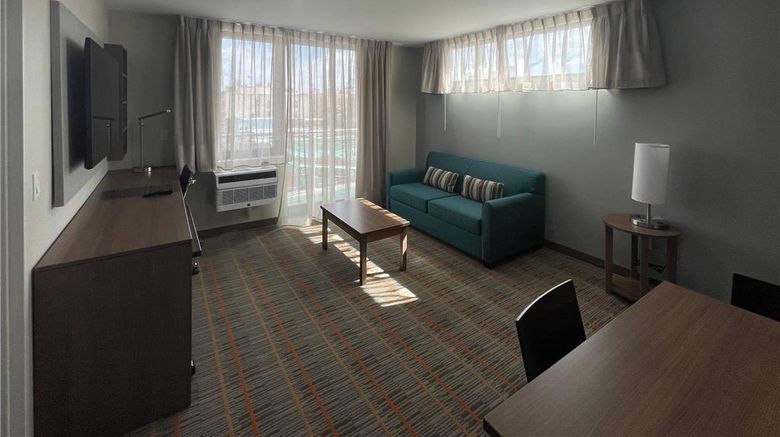 <b>MainStay Suites Room</b>. Images powered by <a href="https://iceportal.shijigroup.com/" title="IcePortal" target="_blank">IcePortal</a>.