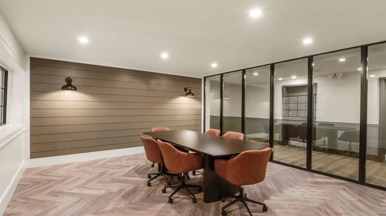 <b>SureStay Plus by BW McGuire AFB Jackson Room</b>. Images powered by <a href="https://iceportal.shijigroup.com/" title="IcePortal" target="_blank">IcePortal</a>.