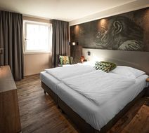 LOGINN Stuttgart Zuffenhausen Room