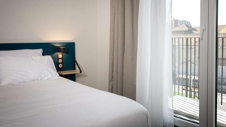 <b>Best Western 11BAUER Paris St Ouen Room</b>. Images powered by <a href="https://iceportal.shijigroup.com/" title="IcePortal" target="_blank">IcePortal</a>.