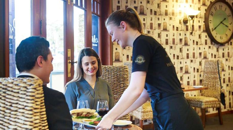 <b>Coachman Hotel Restaurant</b>. Images powered by <a href="https://iceportal.shijigroup.com/" title="IcePortal" target="_blank">IcePortal</a>.