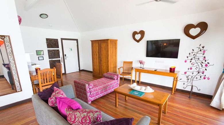 <b>True Blue Bay Resort Suite</b>. Images powered by <a href="https://iceportal.shijigroup.com/" title="IcePortal" target="_blank">IcePortal</a>.