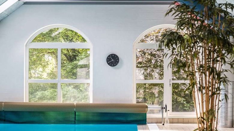 <b>Hotel Scheelsminde Pool</b>. Images powered by <a href="https://iceportal.shijigroup.com/" title="IcePortal" target="_blank">IcePortal</a>.