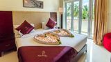 <b>Reveries Diving Village Suite</b>. Images powered by <a href="https://iceportal.shijigroup.com/" title="IcePortal" target="_blank">IcePortal</a>.