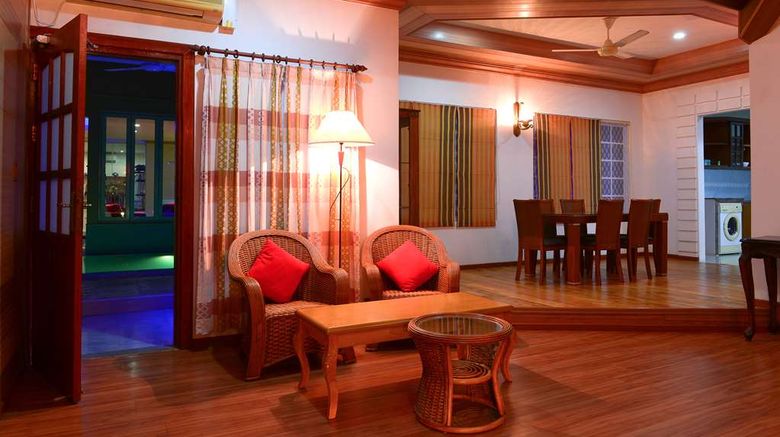 <b>Reveries Diving Village Suite</b>. Images powered by <a href="https://iceportal.shijigroup.com/" title="IcePortal" target="_blank">IcePortal</a>.
