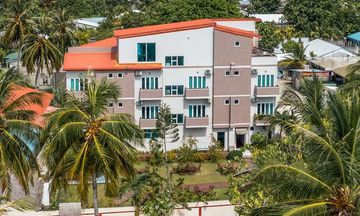 Reveries Diving Village