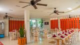 <b>Reveries Diving Village Restaurant</b>. Images powered by <a href="https://iceportal.shijigroup.com/" title="IcePortal" target="_blank">IcePortal</a>.